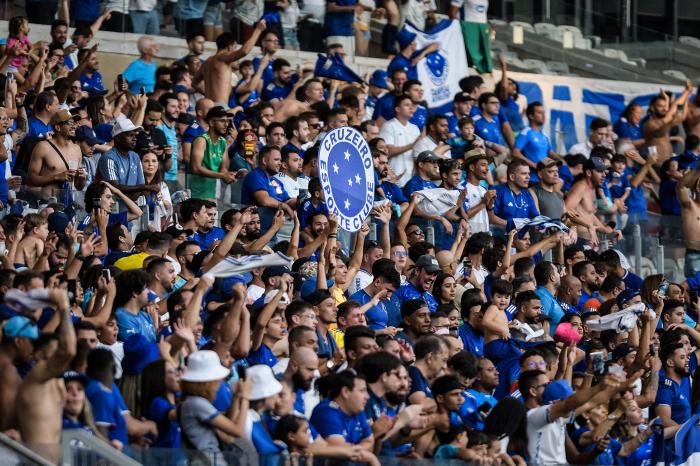 Chuvas adiam confronto do Cruzeiro, mas abrem espaço para preparação na Sul Americana