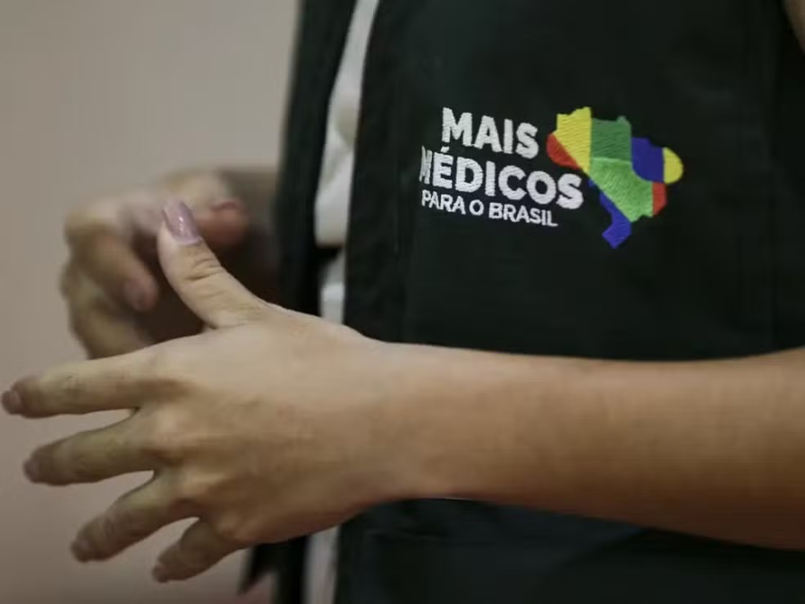 Mais Médicos abre três mil vagas para ampliar atendimento 