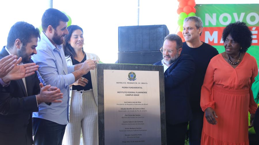 Magé realiza lançamento da pedra fundamental do campus do IFF