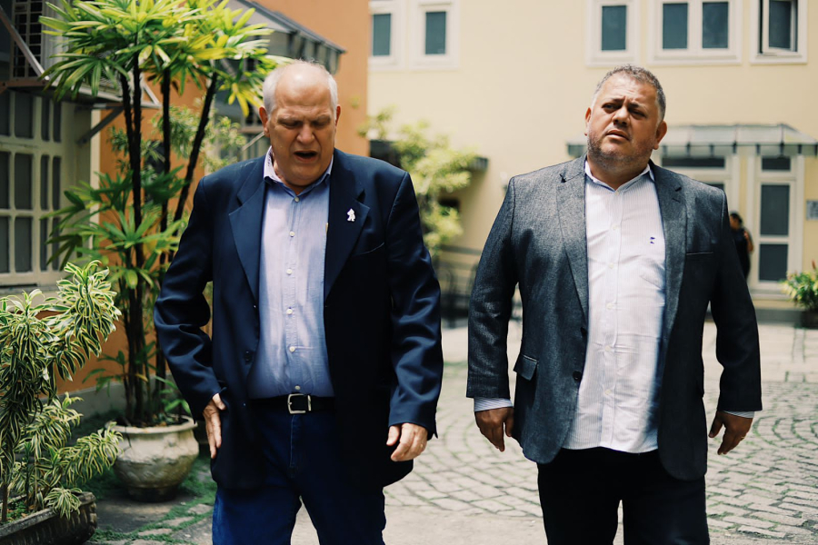 Júnior Coruja participa da união de prefeitos e vereadores contra a Enel, em Niterói